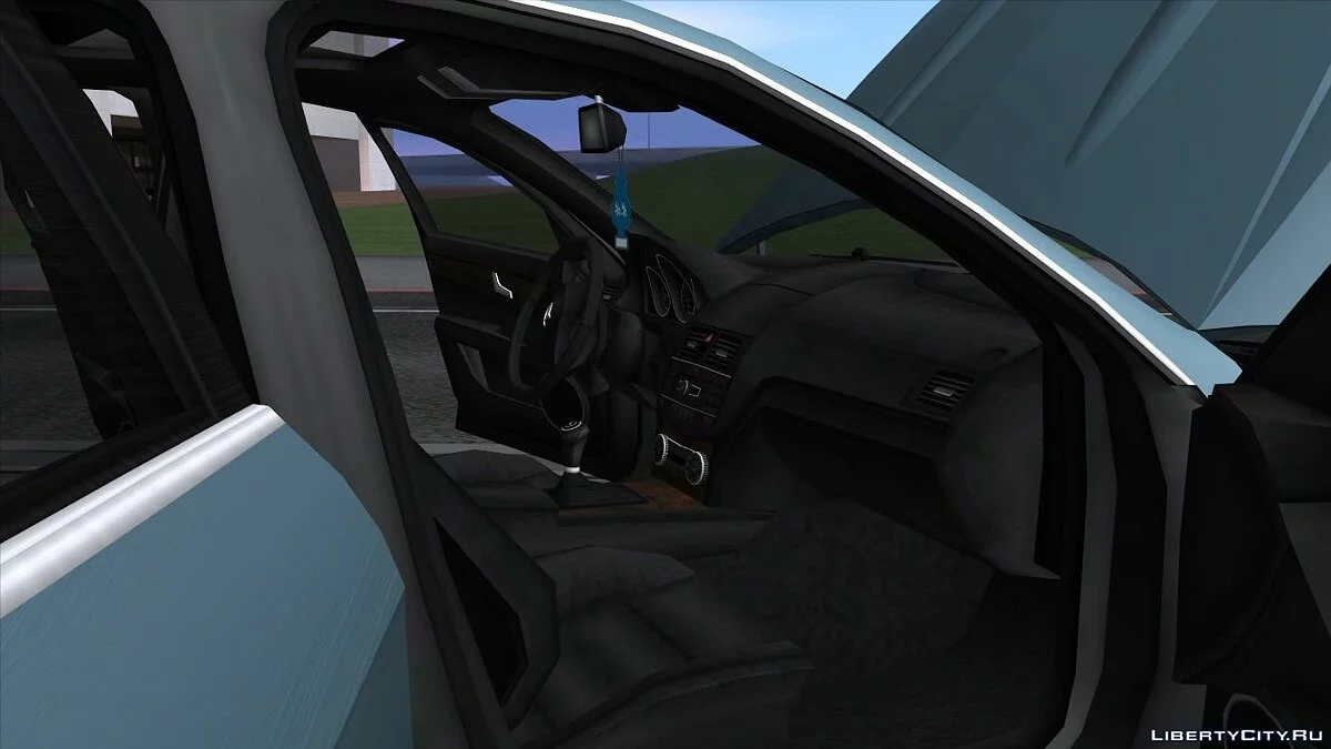 Mercedes-Benz C 63 (W204) 2010 / GTA San Andreas