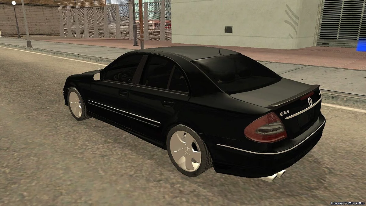 Mercedes-Benz E63 W211 / GTA San Andreas
