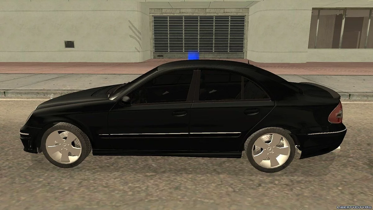 Mercedes-Benz E63 W211 / GTA San Andreas