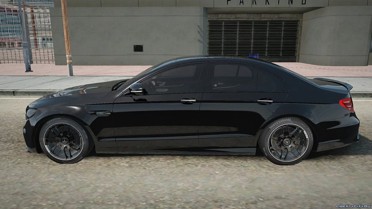 梅赛德斯-奔驰 E63s AMG / GTA San Andreas