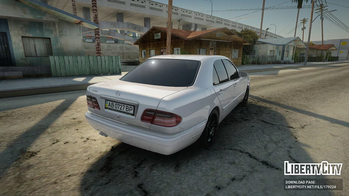 梅赛德斯-奔驰E220 / GTA San Andreas