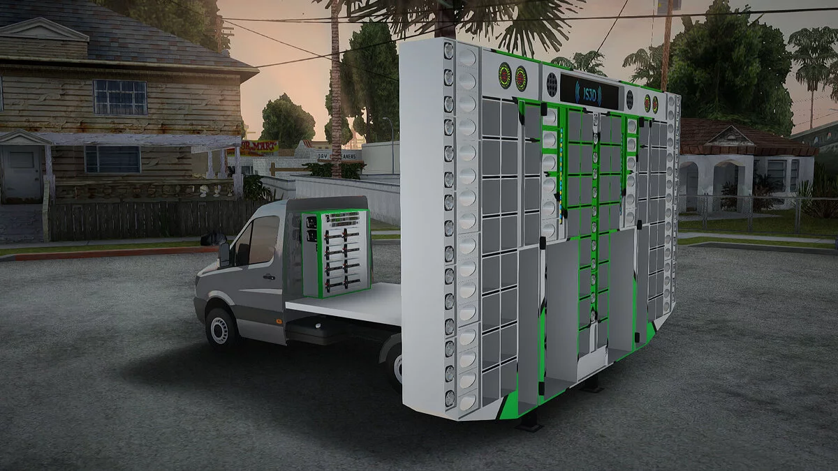 Mercedes-Benz Sprinter نظام صوت / جي تي إيه سان أندرياس