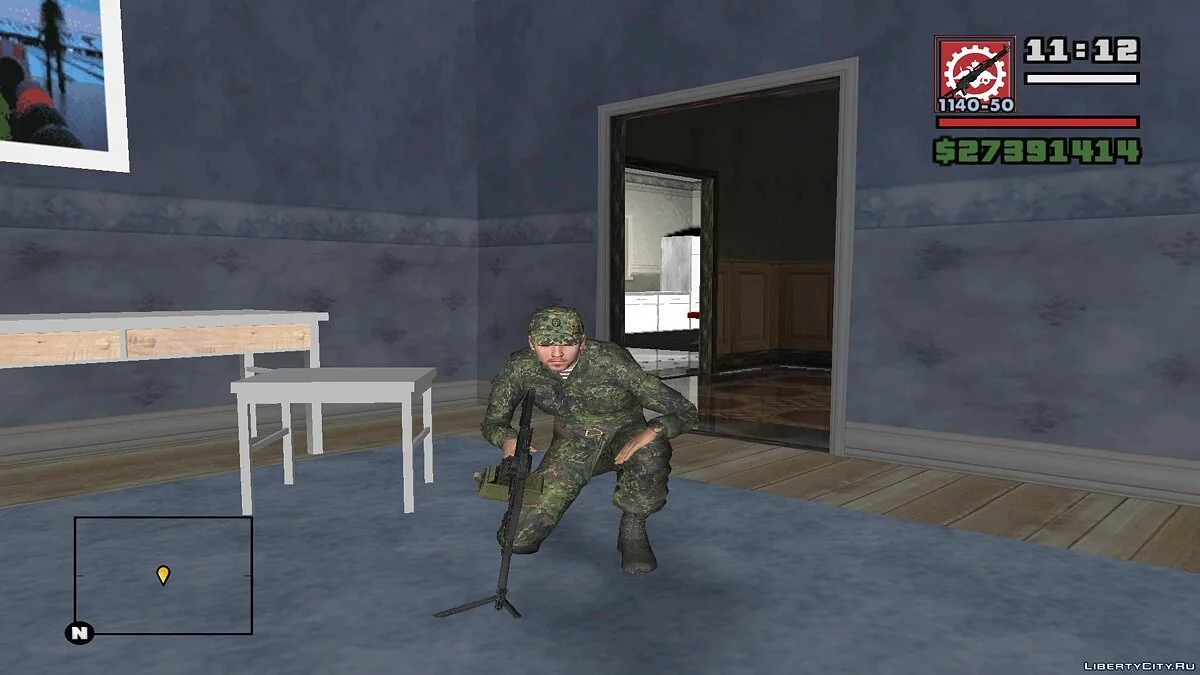 مقاتل في تمويه مشقوق / جي تي إيه سان أندرياس