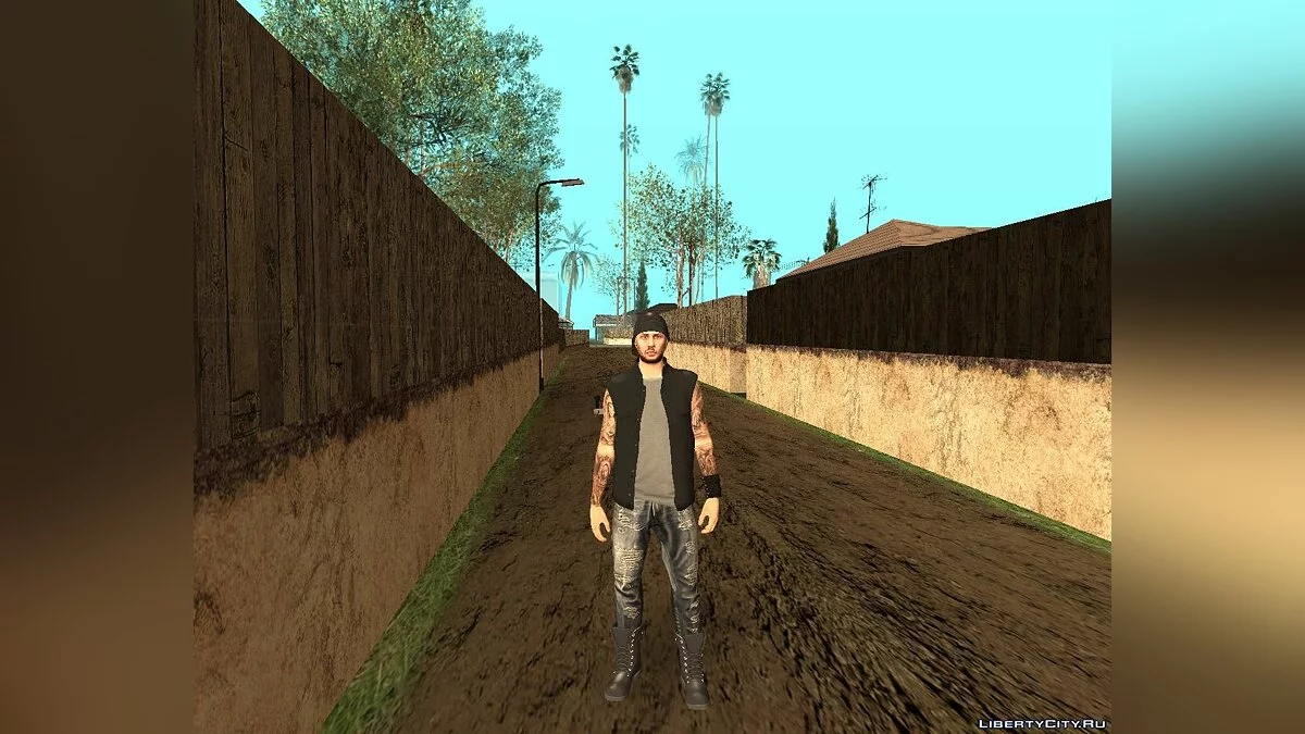 Skin Aleatório de GTA Online (DLC Motociclistas) / GTA San Andreas