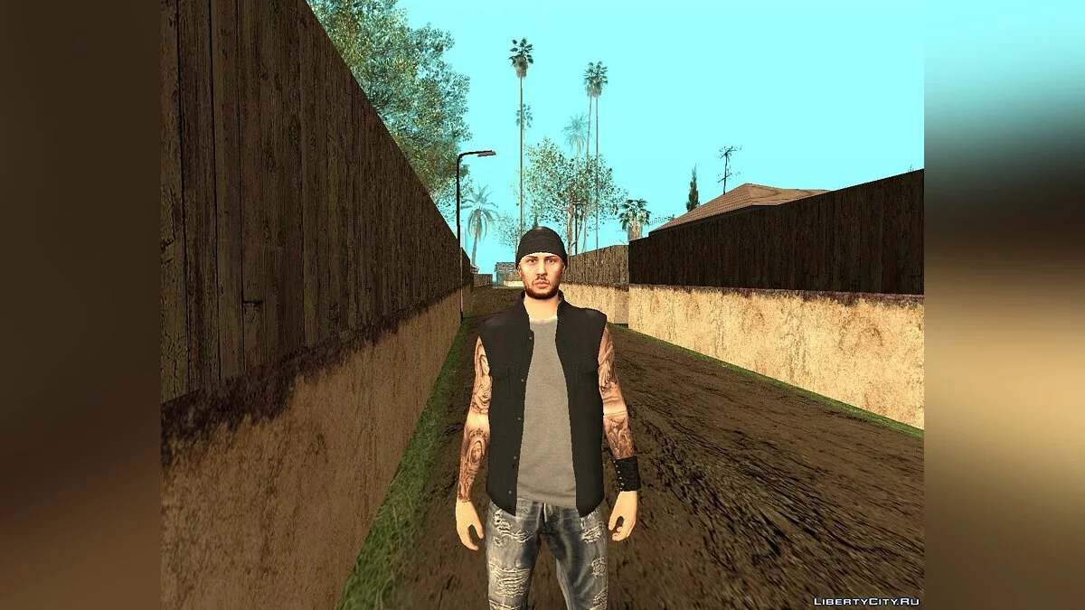 Skin Aleatório de GTA Online (DLC Motociclistas) / GTA San Andreas