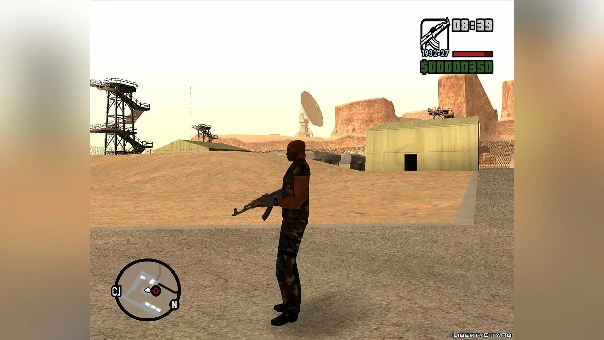 Vic Vance in Military Outfit / GTA San Andreas