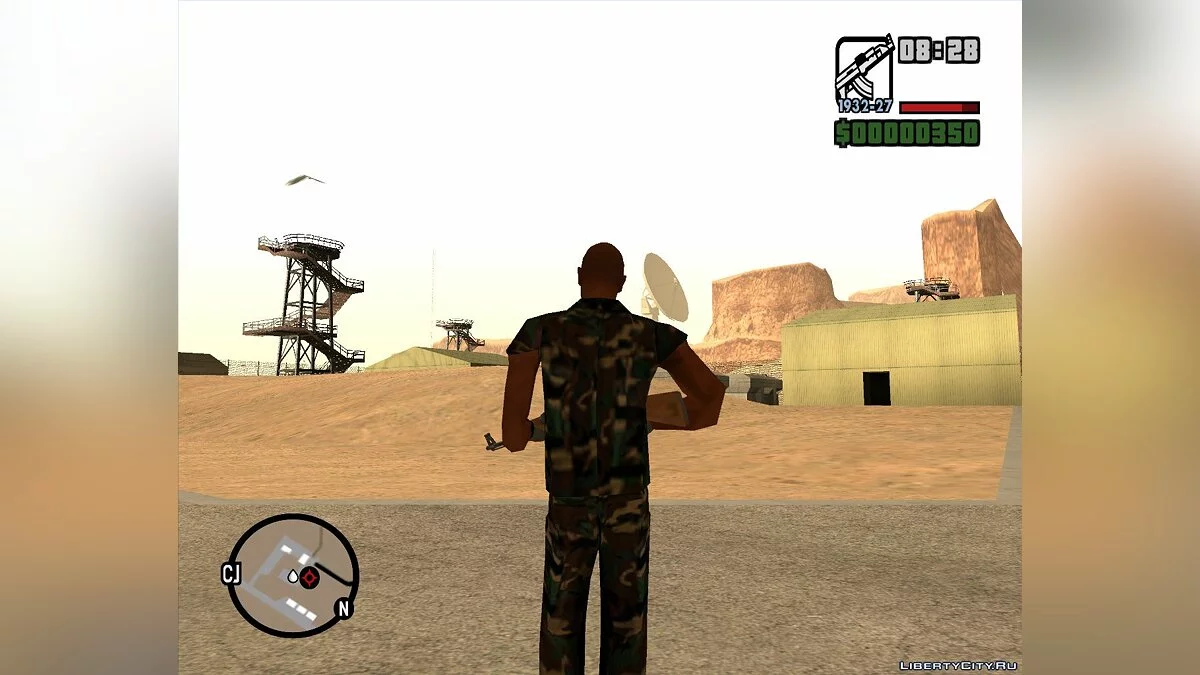 Vic Vance in Military Outfit / GTA San Andreas