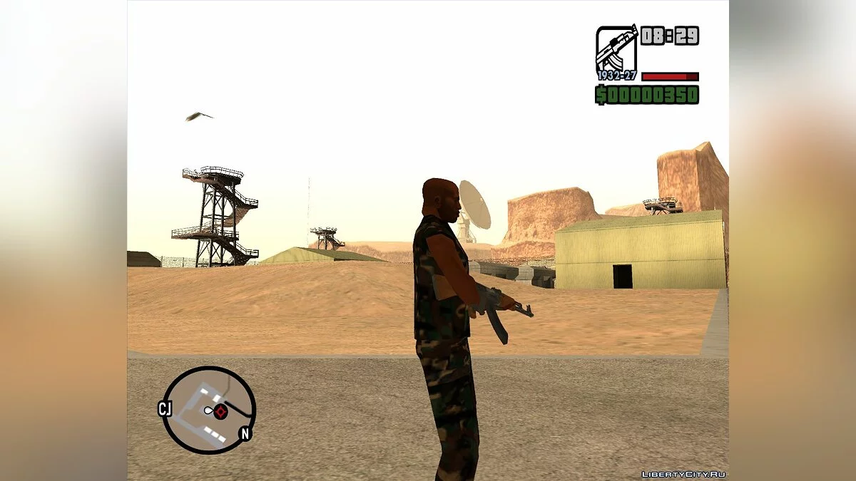 Vic Vance in Military Outfit / GTA San Andreas