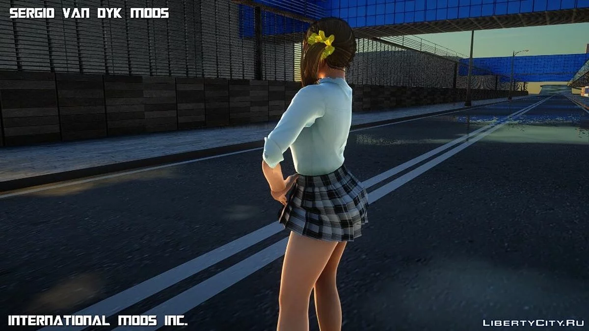 Misaki Caliente en Mini Falda Escolar / GTA San Andreas