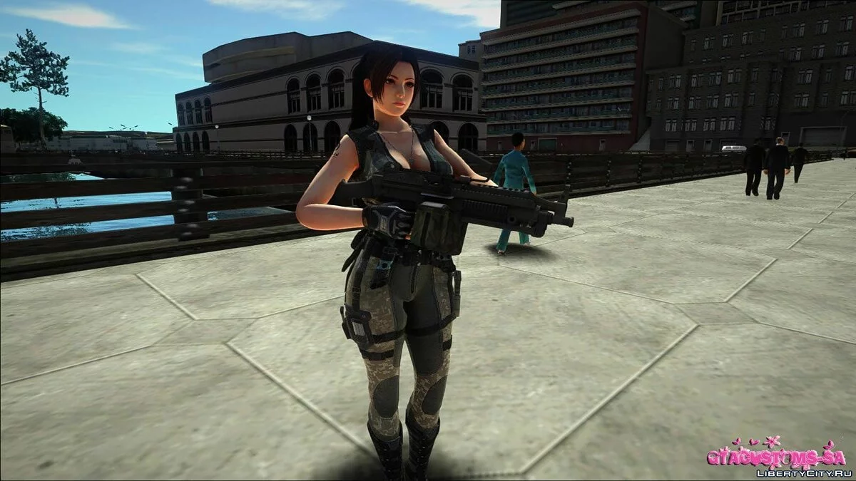 Mai Shiranui en ropa táctica de camuflaje / GTA San Andreas