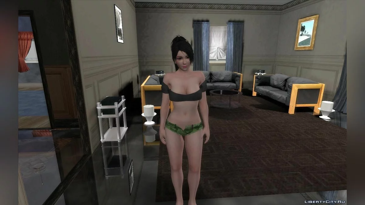 Momiji en shorts camouflés / GTA San Andreas