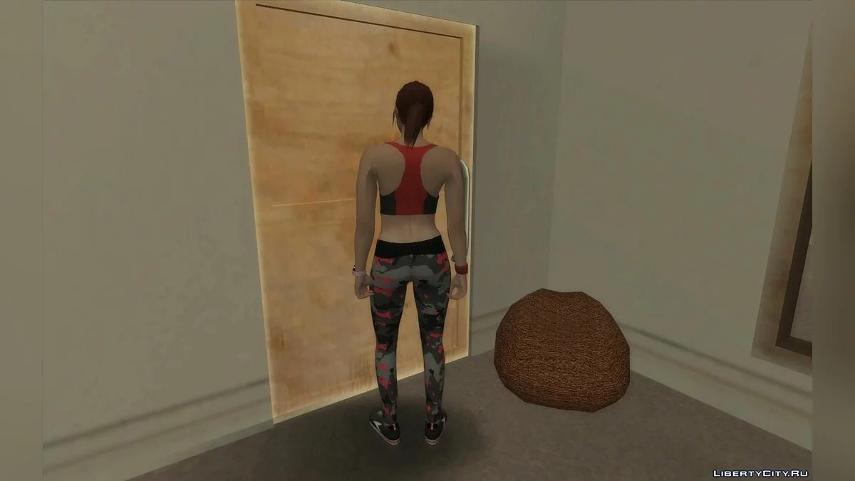 GTA Online Mädchen im Sportanzug / GTA San Andreas