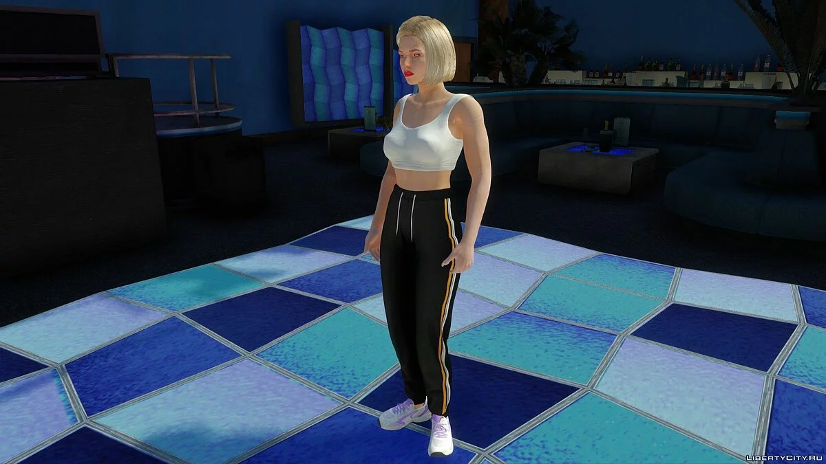 Giselle Miller dalam setelan olahraga / GTA San Andreas