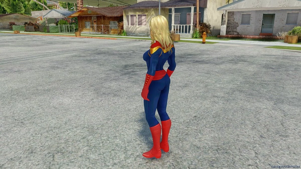 Captain Marvel des Avengers : Infinity War / GTA San Andreas