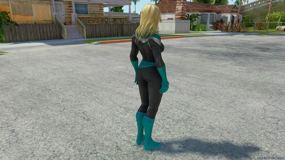 Captain Marvel des Avengers : Infinity War / GTA San Andreas