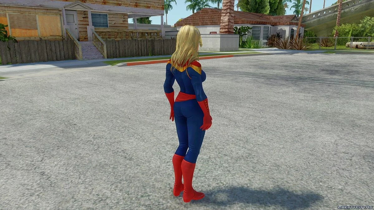 Captain Marvel des Avengers : Infinity War / GTA San Andreas