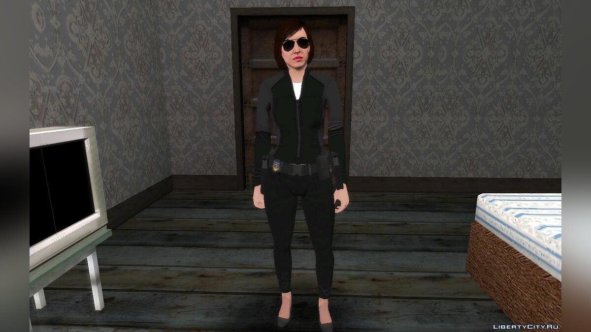 Download Karen Daniels from GTA 5 in a black suit v2 for GTA San Andreas