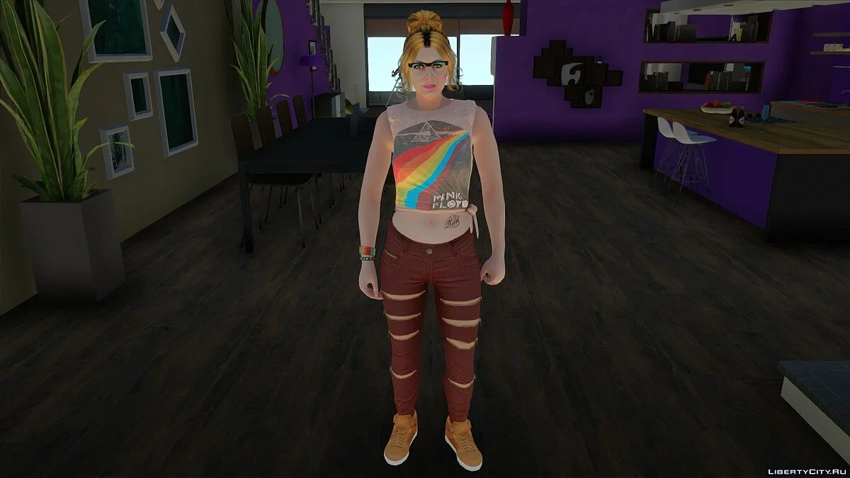 Випадковий скин дівчини Outher 3 з GTA Online / GTA San Andreas