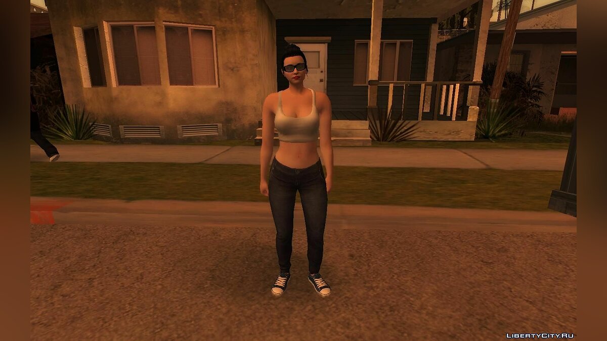 Download Random female skin from GTA Online # 9 for GTA San Andreas