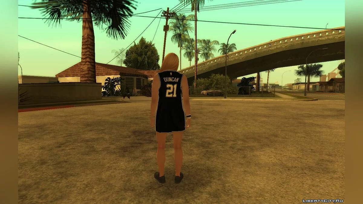 Zufälliger weiblicher Skin aus GTA Online #4 (In San Antonio Spurs-Form) / GTA San Andreas