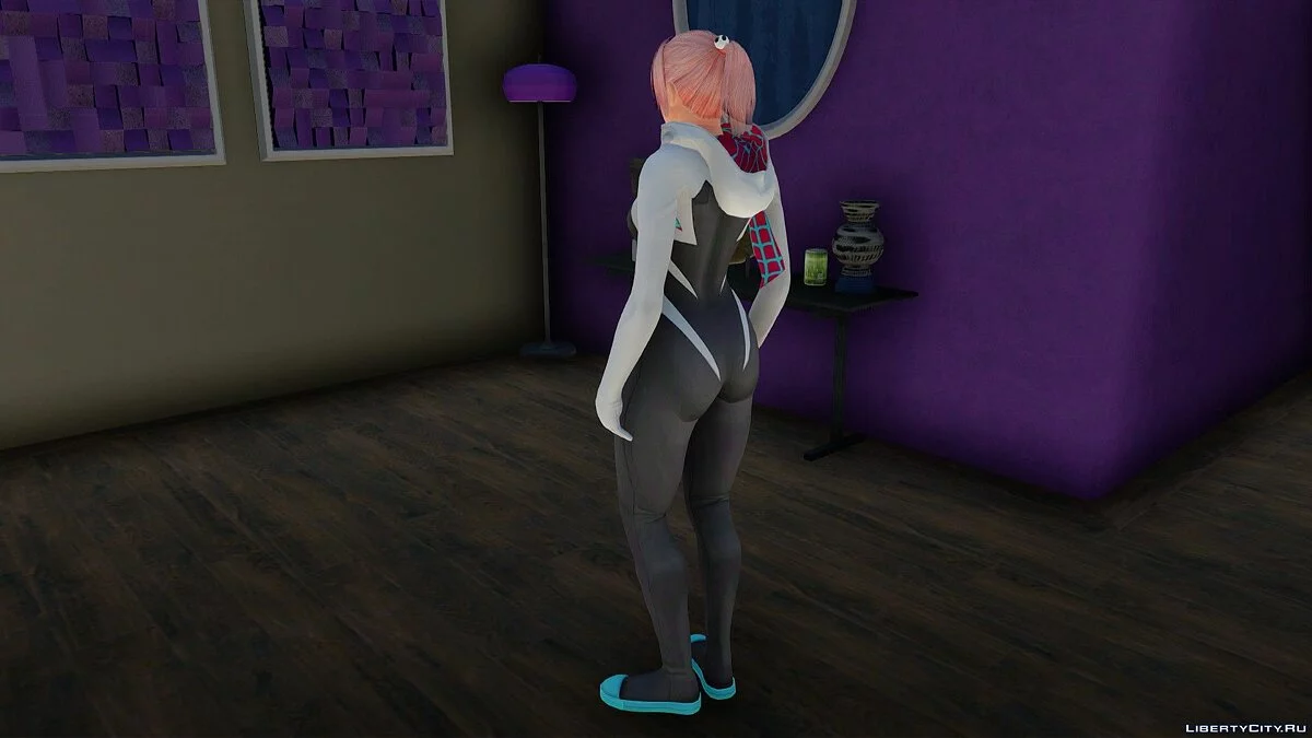 Honoka como Spider Gwen / GTA San Andreas