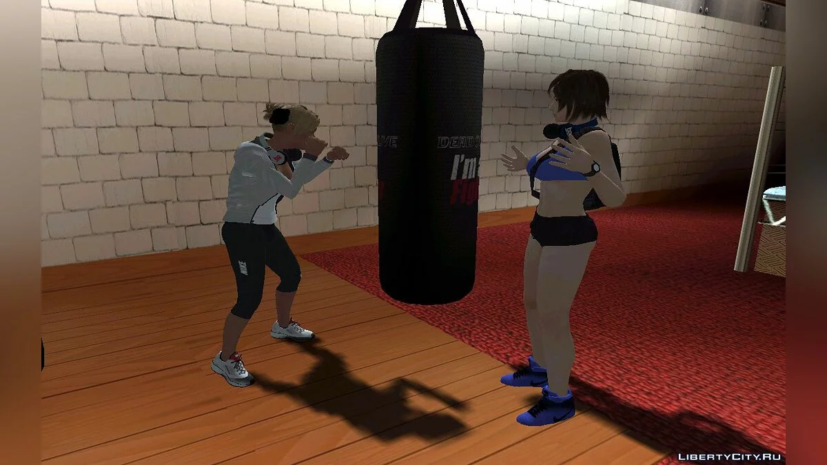 Tracey De Santa dari GTA 5 dalam setelan olahraga V2 / GTA San Andreas