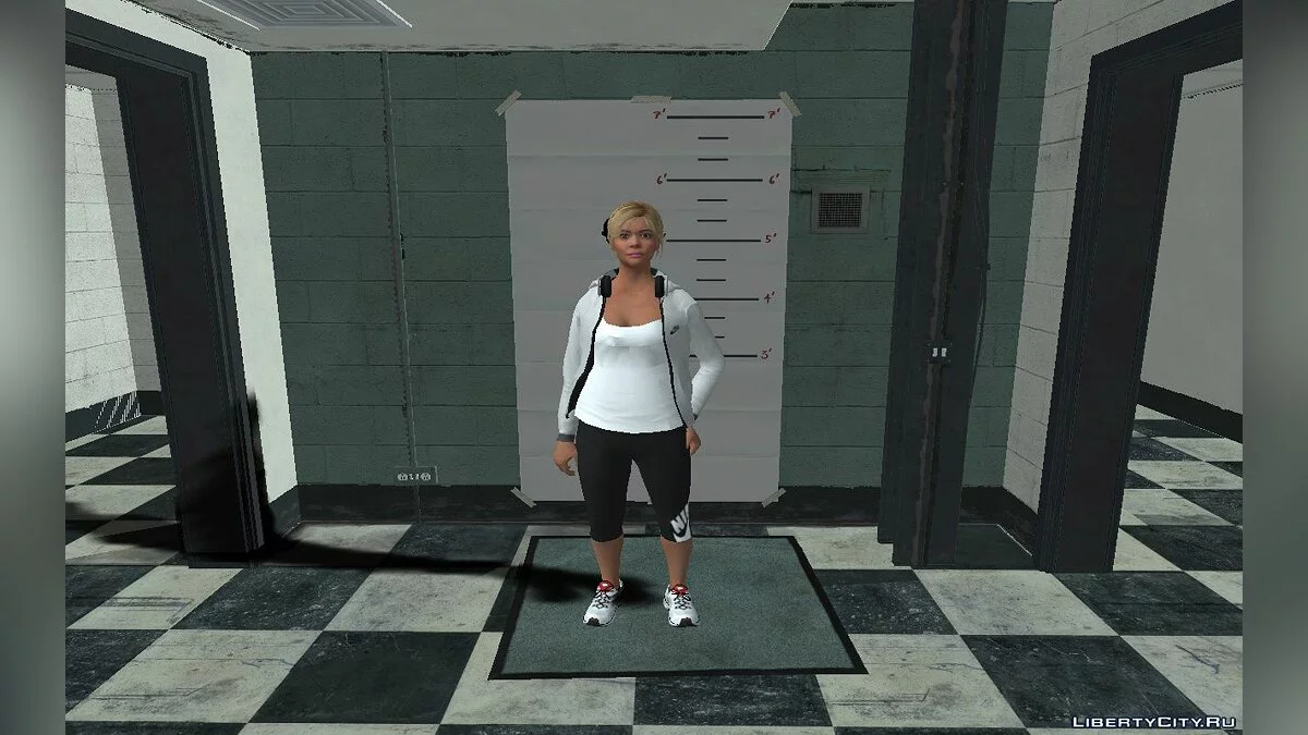 Tracey De Santa dari GTA 5 dalam setelan olahraga V2 / GTA San Andreas