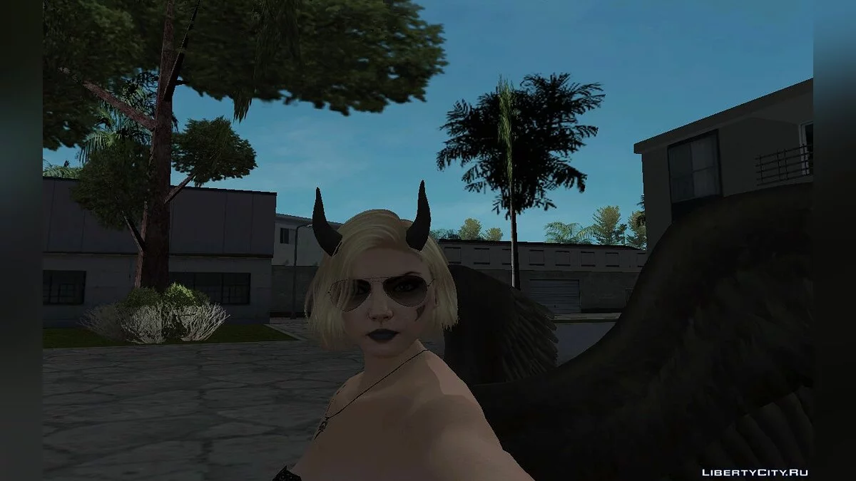 Skin aleatório de mulher loira do GTA Online (Halloween) / GTA San Andreas