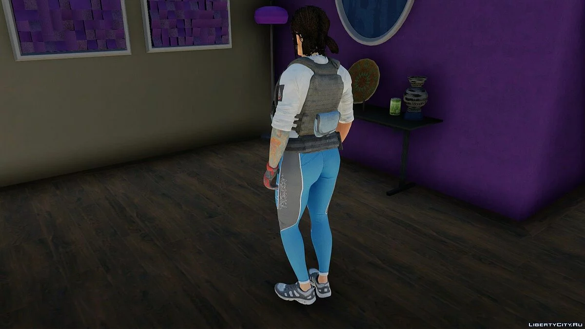 Mara Dorothy dari Call of Duty / GTA San Andreas
