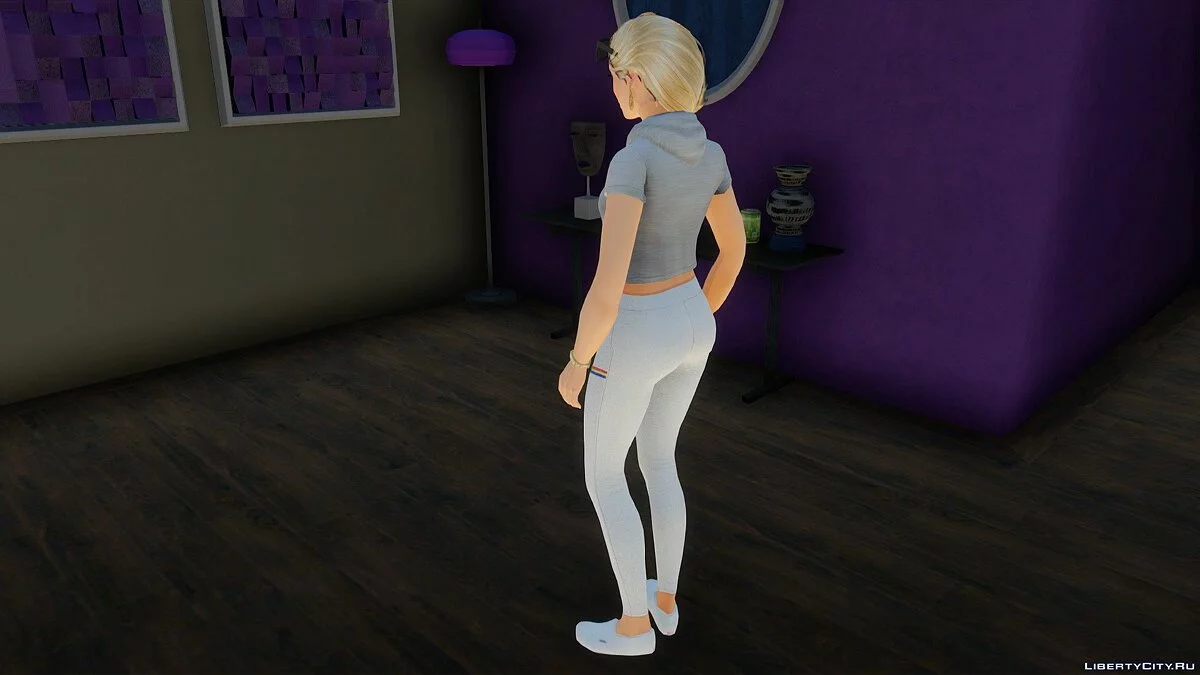 لانا في ملابس رياضية من Sims 4 / جي تي إيه سان أندرياس