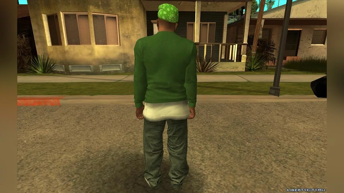 CJ in Grove Street Gang Outfit / GTA San Andreas
