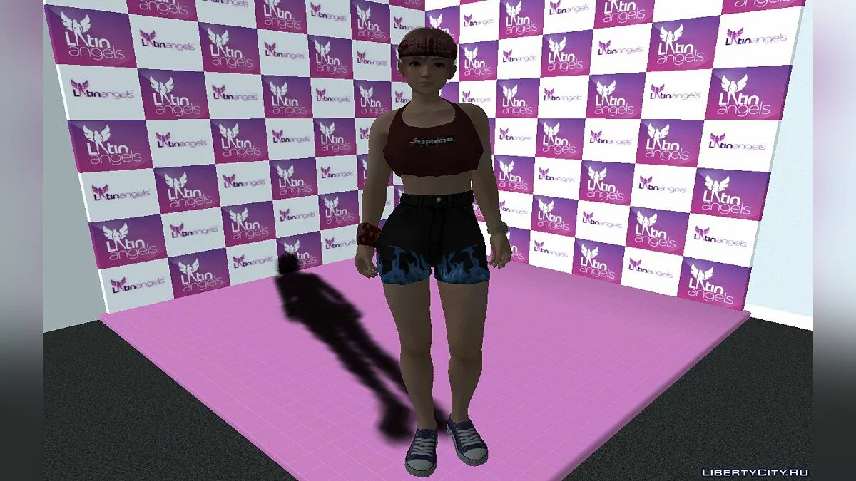 Honoka de DOA em roupa casual v2 - Shorts jeans / GTA San Andreas