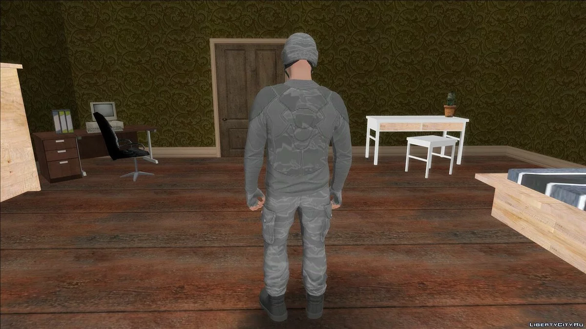 Pria dengan Helm dari GTA Online / GTA San Andreas