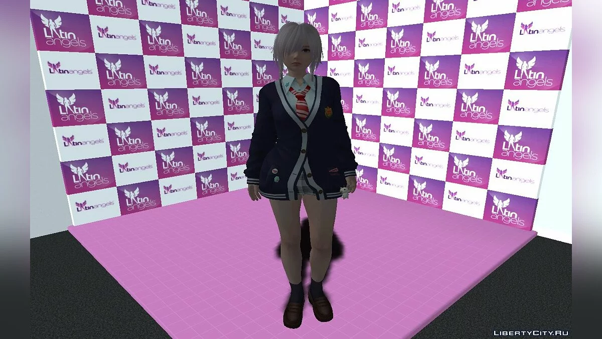 穿校服的露娜 / GTA San Andreas