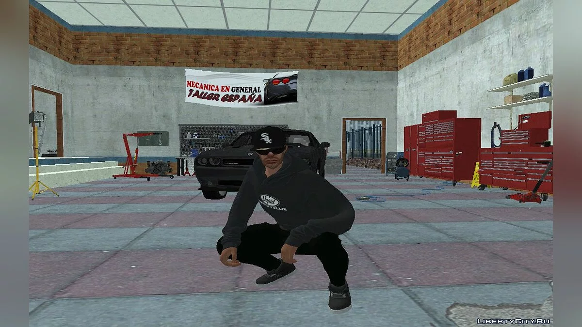 New Swmotr3 v1 in an outfit from DLC Los Santos Tuners / GTA San Andreas