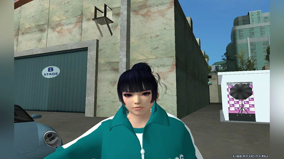 Nyotengu dalam kostum No.236 dari serial