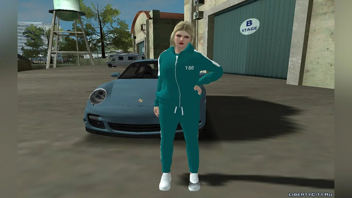 Рейчел у костюмі №186 із серіалу "Гра в кальмара" / GTA San Andreas