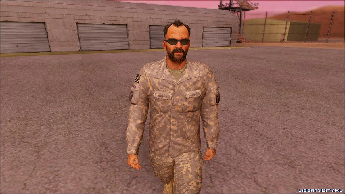Trevor de GTA 5 en uniforme militaire / GTA San Andreas