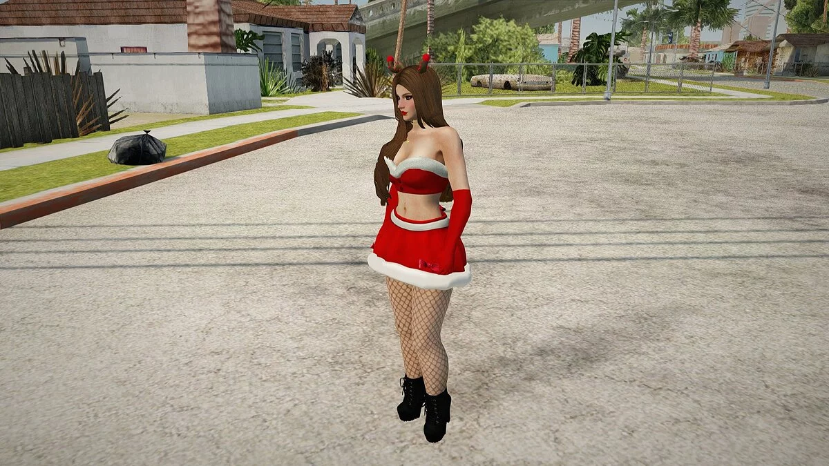 Girl in a Christmas costume / GTA San Andreas