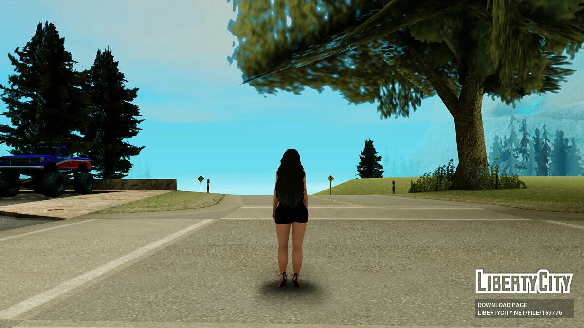 Дівчина в одязі Chanel / GTA San Andreas