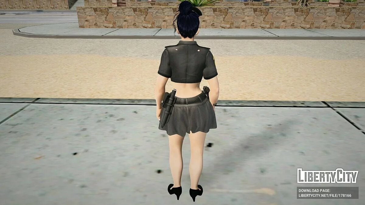 Nyotengu in a police uniform / GTA San Andreas
