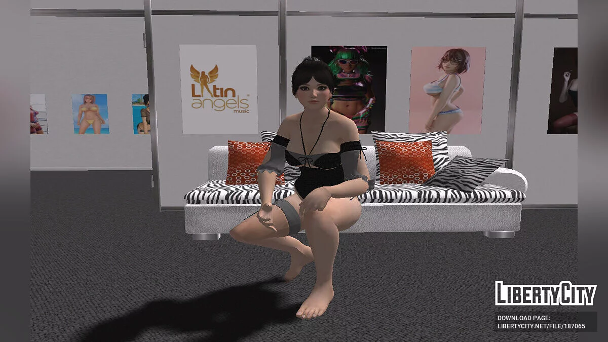 كوكورو من DOAXVV في ملابس السباحة / جي تي إيه سان أندرياس