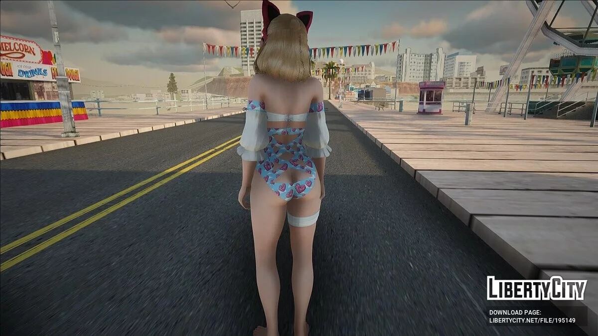 铁拳幸运科洛伊泳装版 / GTA San Andreas