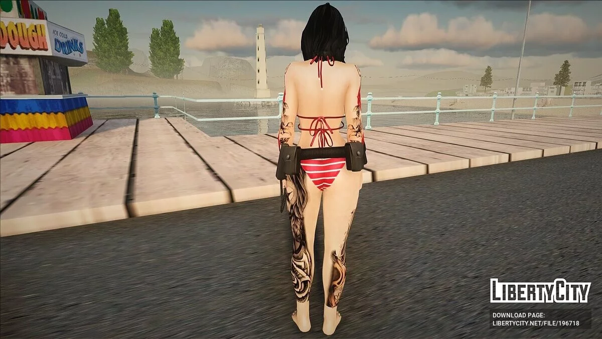 Fille en sous-vêtements et avec des tatouages / GTA San Andreas