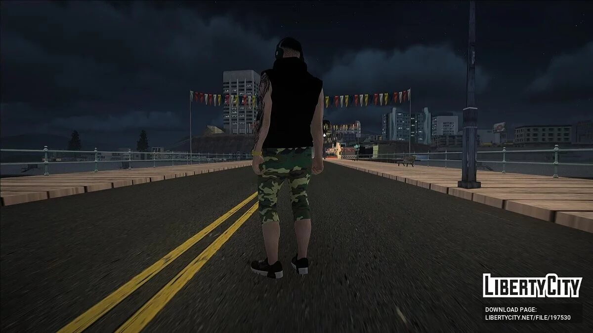 Парень из GTA 5 в футболке AC/DC / GTA San Andreas