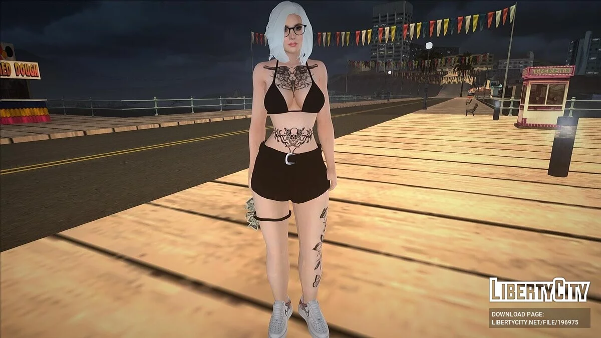 Gadis Acak dengan Tato / GTA San Andreas