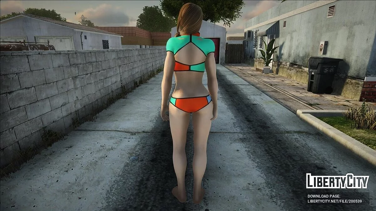 Sarah Bryant dalam Baju Renang / GTA San Andreas