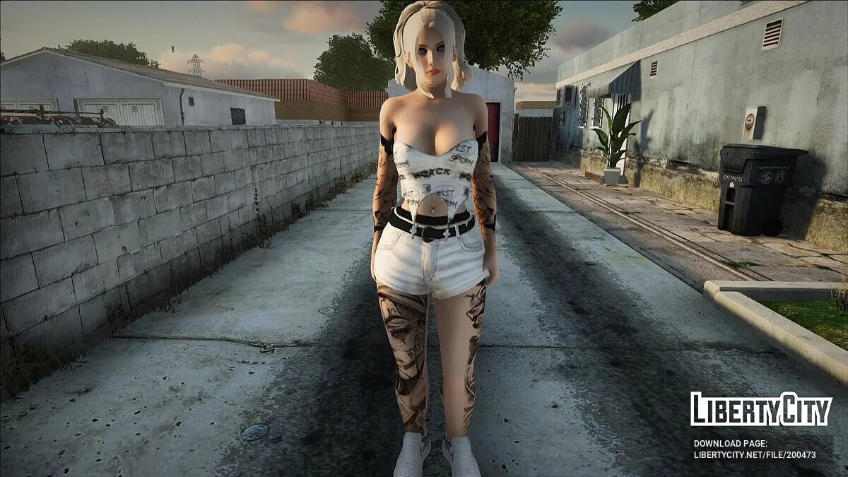 Sexy blonde with tattoos / GTA San Andreas