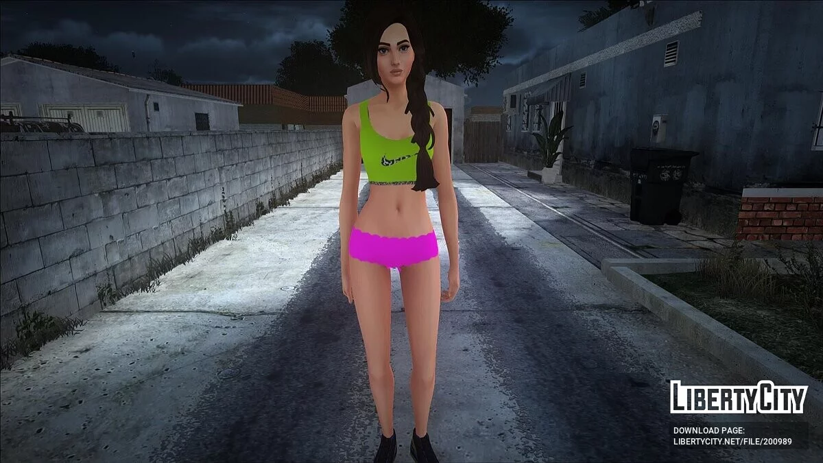 Fille de Sims en sous-vêtements / GTA San Andreas