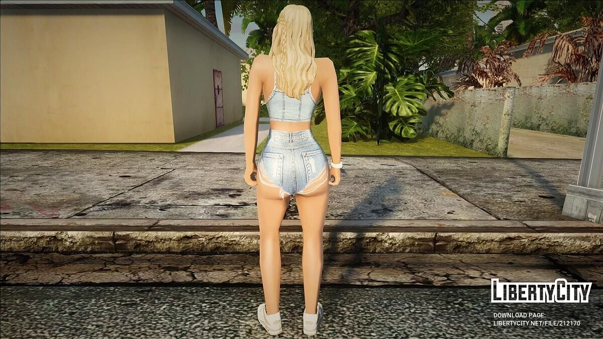 Kulit wanita dalam pakaian seksi / GTA San Andreas